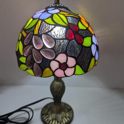 Tiffany Style Stained Glass Table Lamp