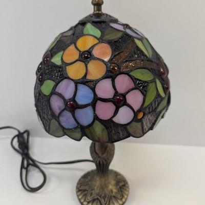 Tiffany Style Stained Glass Table Lamp
