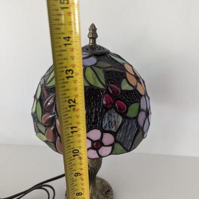Tiffany Style Stained Glass Table Lamp