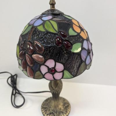 Tiffany Style Stained Glass Table Lamp