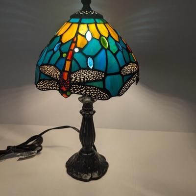 Tiffany Style Stained Glass Table Lamp