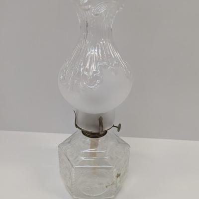 Glass Oil Lantern With Decorative Frosted Shade Patent April 10 1877