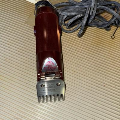 404 Oster “Golden A5” Two Speed Clippers