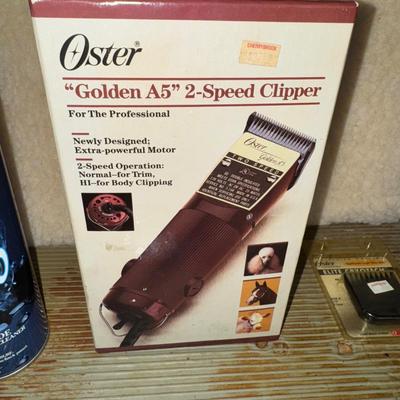 404 Oster “Golden A5” Two Speed Clippers