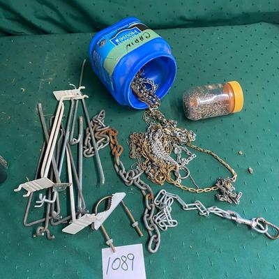 Chain and Peg Hooks