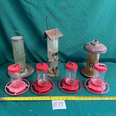 Bird Feeder Lot