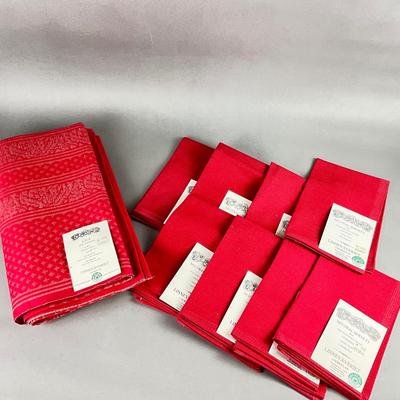 514 New Set of LJUS Birgilta Liedgren 100% Linen Table Cloths