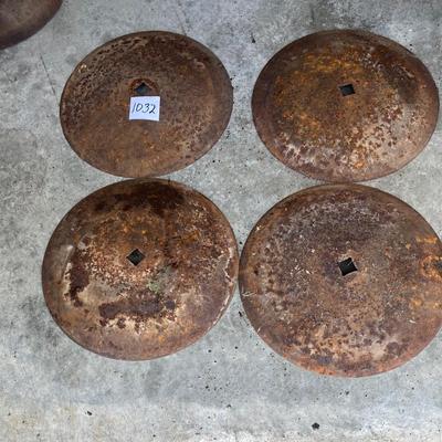 Disc Lot