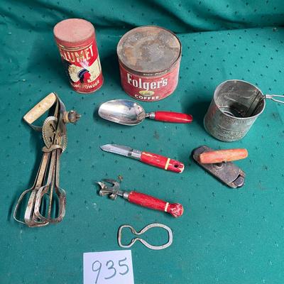 Vintage Kitchen Lot