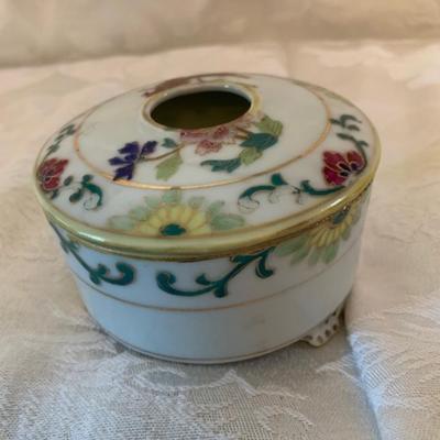 Vintage Nippon, HP porcelain hair receiver
