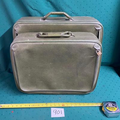 Suitcase Set