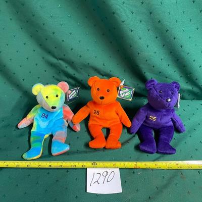 Hammers Beanos Bear Lot