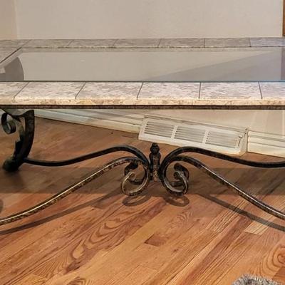 Lot of 2 end/accent tables and 1 coffee table