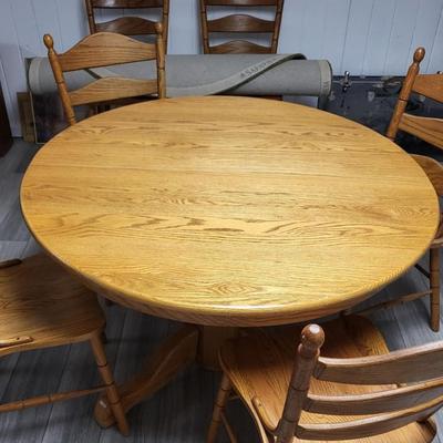 Oak Table with Leaf