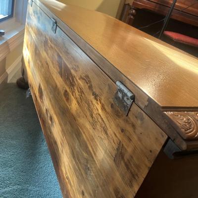 Footed Lane Cedar Chest (BD-MG)