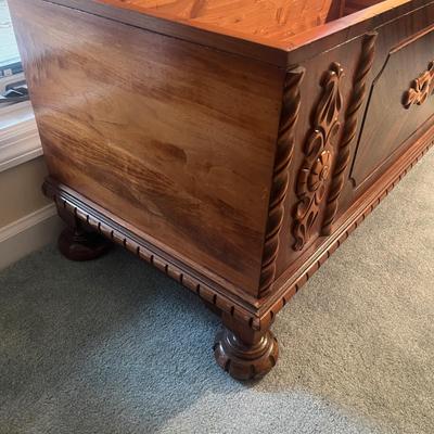 Footed Lane Cedar Chest (BD-MG)