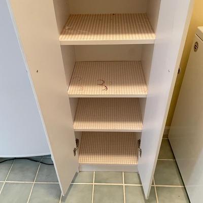 Classic White Pantry (L-SS)