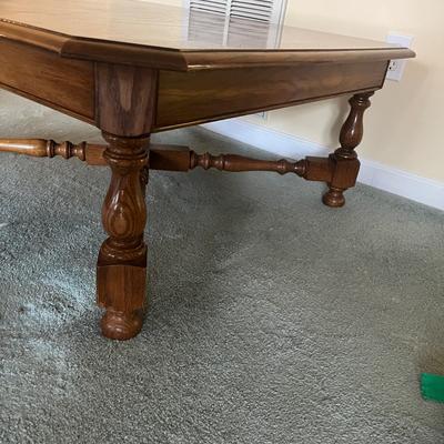 Solid Wood Coffee Table (BD-MG)