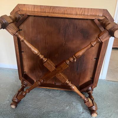 Solid Wood Coffee Table (BD-MG)