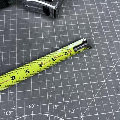 3 Tape Measures 
