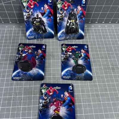 Super Man & Bat Man Figurines