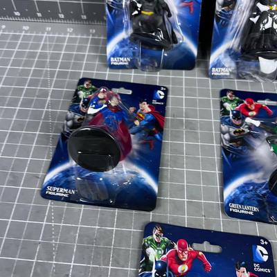 Super Man & Bat Man Figurines