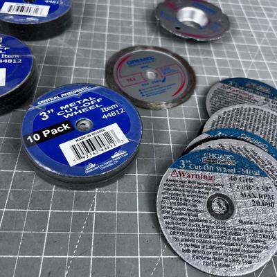 Pile of 3" Cut off Wheels 
