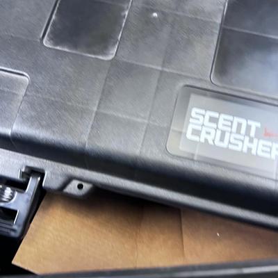 SCENT CRUSHER THE TRUNK 