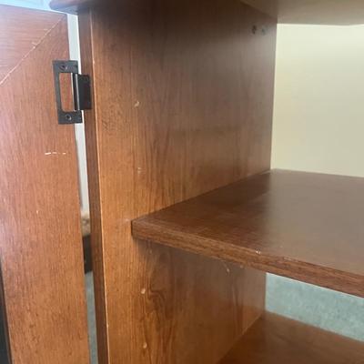 TV Stand With Cabinet Underneath (BD-MG)