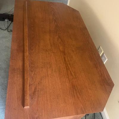 TV Stand With Cabinet Underneath (BD-MG)