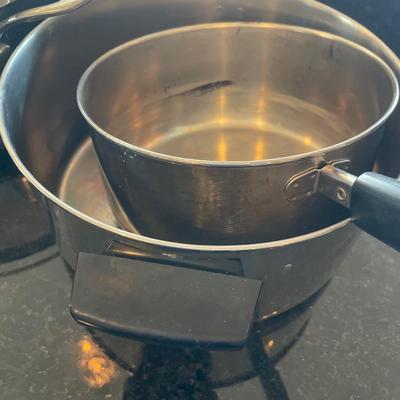 Emeril pots