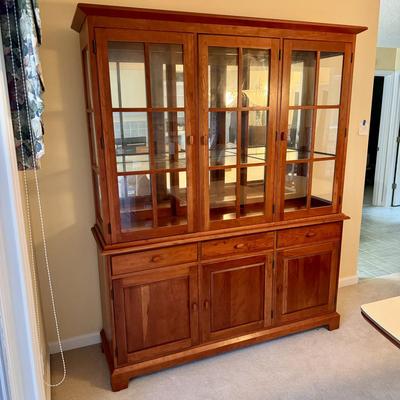 Pennsylvania House China Cabinet (DR-DZ)