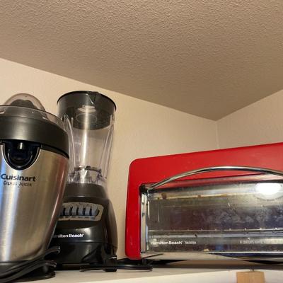 Juicer, blender and toaster oven