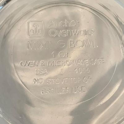 Baking Galore w/ KitchenAid, FireKing, Pyrex and More (K-SS)