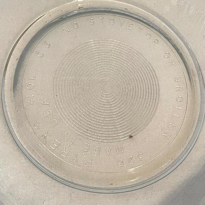 Baking Galore w/ KitchenAid, FireKing, Pyrex and More (K-SS)