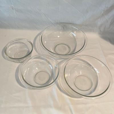 Baking Galore w/ KitchenAid, FireKing, Pyrex and More (K-SS)