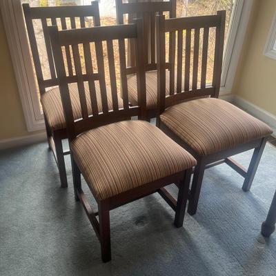 Four Mastercraft Solid Wood Chairs With Padded & Upholstered Seats (BD-MG)