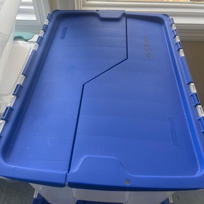 Collection Of Plastic Storage Containers (BD-MG)