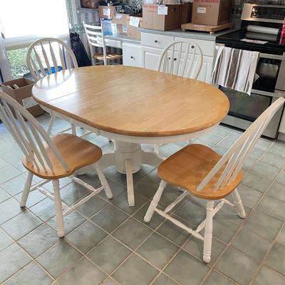 Breakfast Table with Leaf and Four Chairs by Ligo (K-SS)