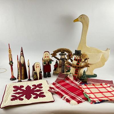 683 Folk Art Wood Carved Santa & Goose Home Decor