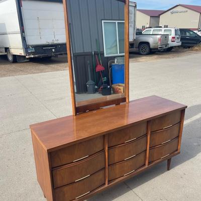 S1-BEAUTIFUL MCM Dresser with Mirror