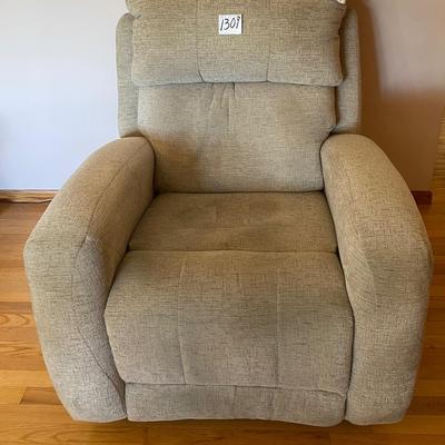Large Reclining Swivel Chair