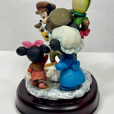 DISNEY Mickey Christmas Carol Statue, Figurine Music Box
