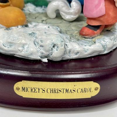 DISNEY Mickey Christmas Carol Statue, Figurine Music Box