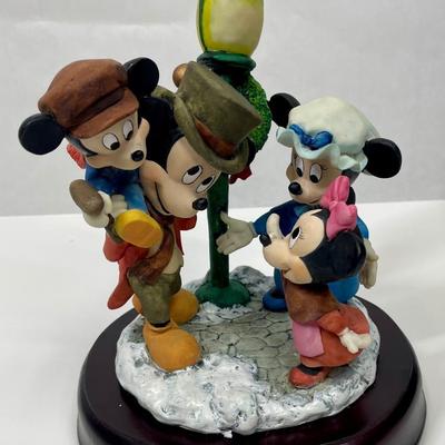 DISNEY Mickey Christmas Carol Statue, Figurine Music Box