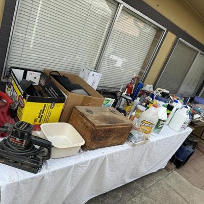 Estate sale photo