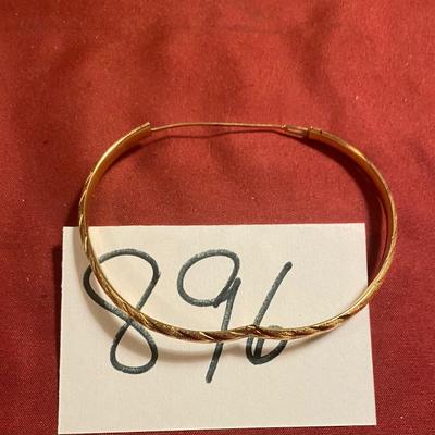 Gold Tone Bracelet