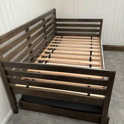 Twin Trundle Bed with 2 Mattresses