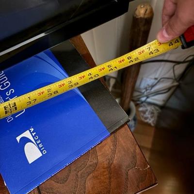 Vinyage TV Cabinet with Folding Doors