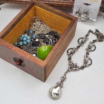 Vintage Wood Jewelry Music Box Filled With Fashion Jewelry
